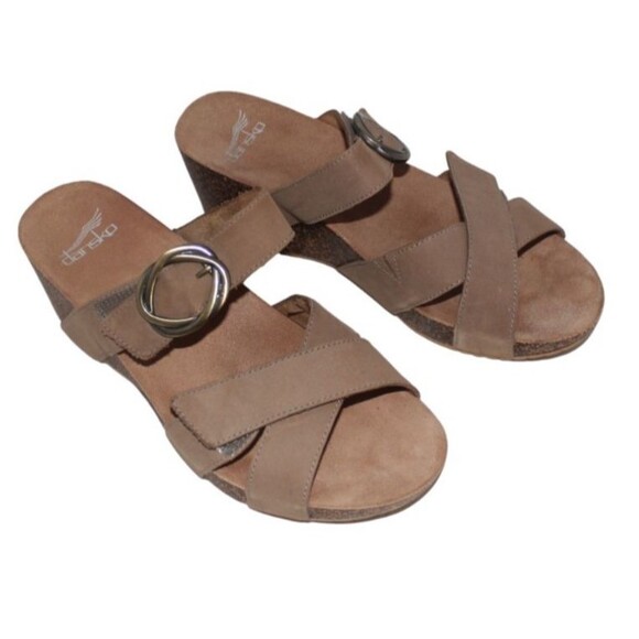 Dansko Women's Taupe Milled Nubuck Leather Susie Wedge Sandals - 39 (US 8) - Picture 2 of 11
